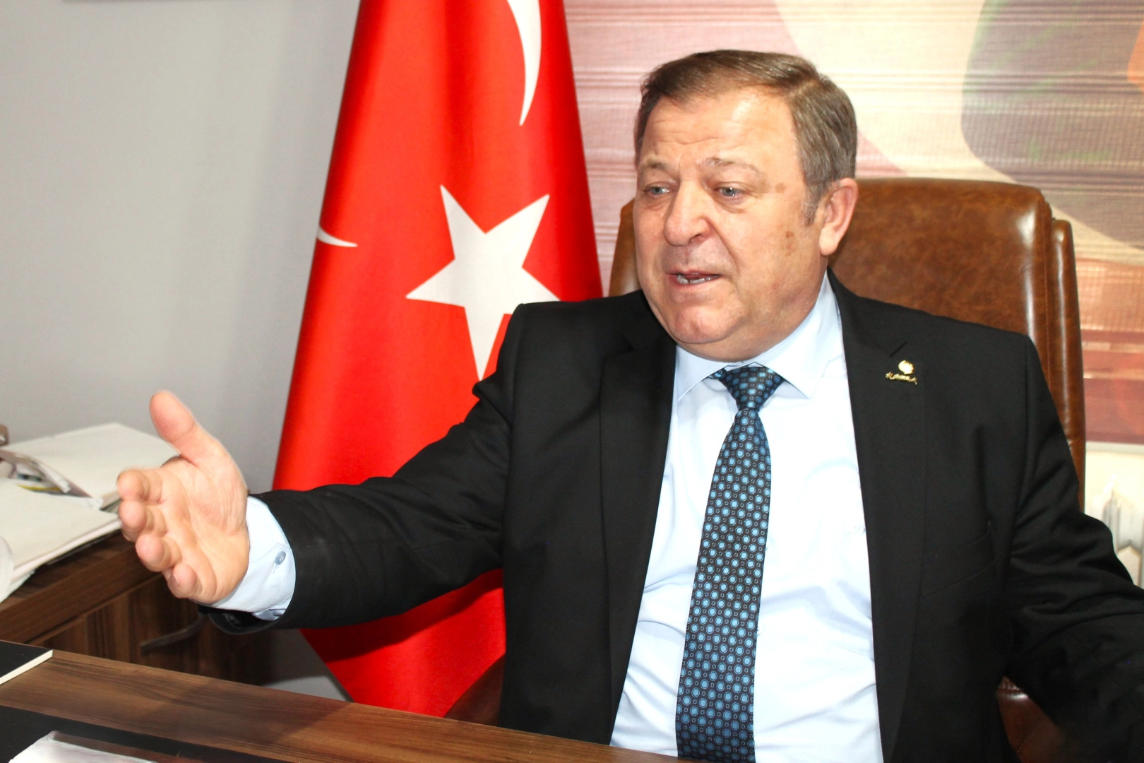 Emekliler, açıklanan enflasyon rakamlarının hayat pahalılığını yansıtmadığını belirterek zam taleplerini dile getiriyor.
