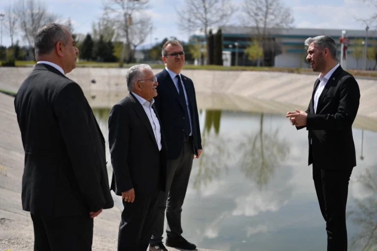 Kayseri'de yapımı tamamlanan İç Anadolu'nun en büyük aquaparkı