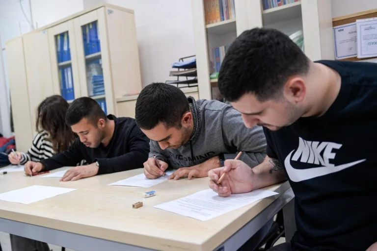 İzmir Destekli İstihdam Zirvesi'nde nöroçeşitlilik vurgusu yapıldı