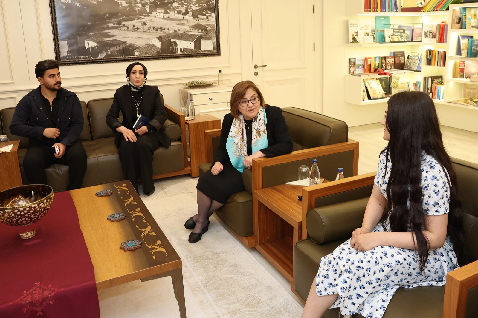 Gaziantep Büyükşehir Belediyesi'nden genç öğrenciye protez bacak desteği