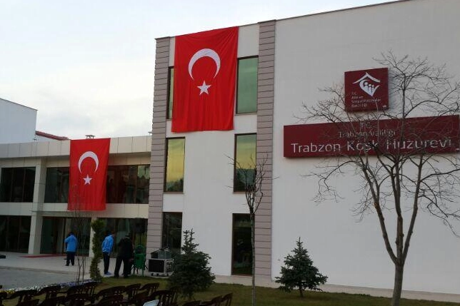 Huzurevleri için yeni standart ve bütüncül bakım modeli