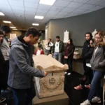 İzmir'de üniversite öğrencileri Bergama ve Ödemiş'in tarihi yerlerini geziyor