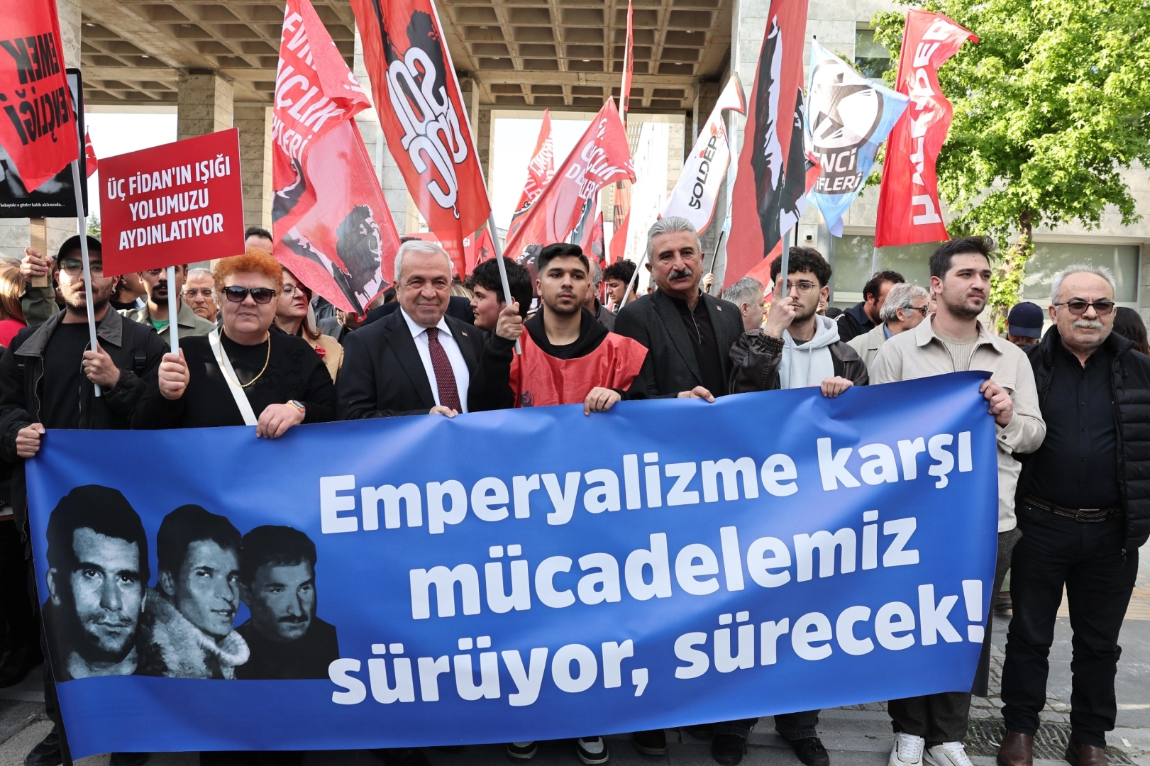 Nilüfer'de Deniz Gezmiş, Yusuf Aslan ve Hüseyin İnan 54. yılında anıldı.