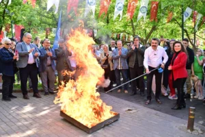 Bursa Yıldırım'da geleneksel Hıdırellez şenliği kutlamaları