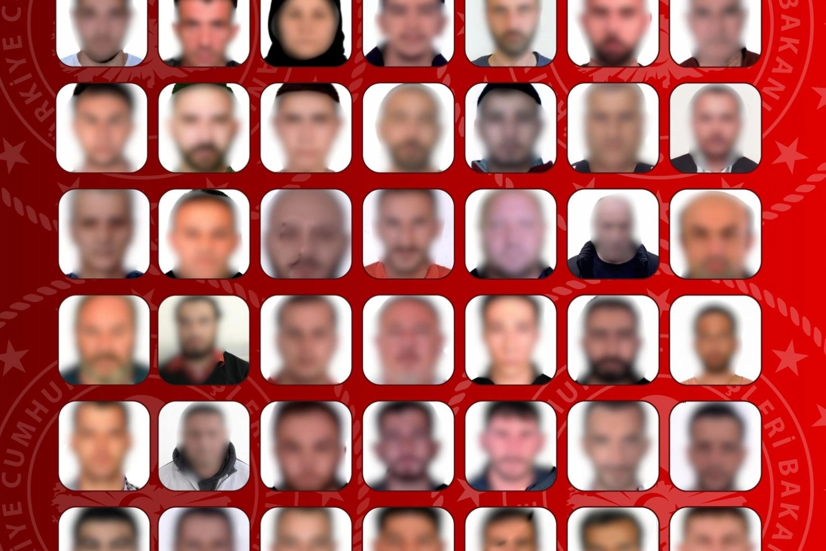 Kırmızı bültenle aranan 48 suçlu Türkiye'ye getirildi