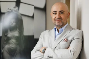 Plastik Cerrah Caner Kaçmaz'ın Preserve Tekniği ile doğal meme büyütme
