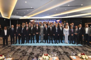 CHP'li Büyükşehir Belediye Başkanları Balıkesir'de buluştu, Vahap Seçer açıklamalarda bulundu.