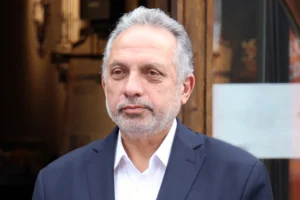 Talas Belediye Başkanı Mustafa Yalçın Anneler Günü mesajı veriyor