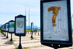 İzmir'de Gençlik Nerede? karikatür sergisi açıldı