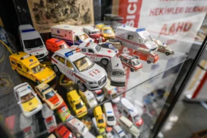 İzmir'de düzenlenen afet teknolojileri zirvesinde yapay zeka ve inovasyon konuşuldu.