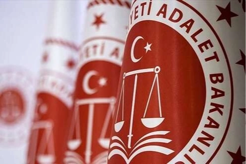 Adalet Bakanlığı 15 bin yeni personel alımı yapıyor, 44 farklı unvanda kadro açılıyor