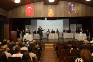 Bursa İnegöl'de liseler arası 'İnegöl'ü Tanıyorum' bilgi yarışması finali ve şampiyon okul