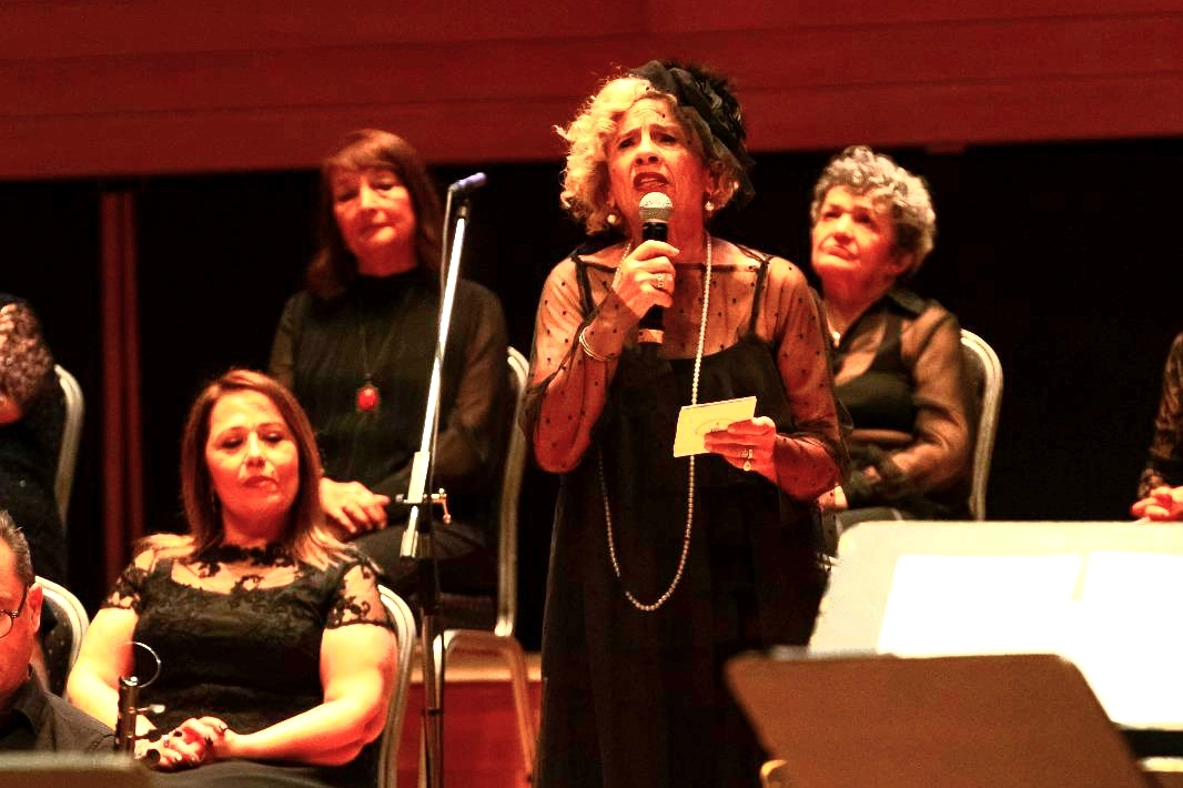 İzmir'de Cumhuriyet'in kadın sanatçıları müzik ve anılarla anıldı