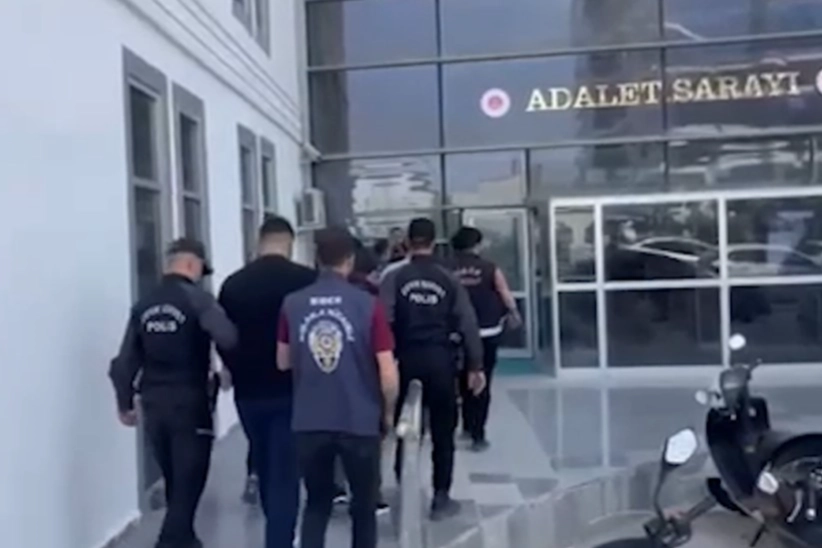 64 ilde gerçekleştirilen siber suç operasyonunda el konulan para ve mallar