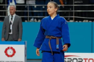 Mudanyalı Duru Şimşek'in Türkiye Judo Şampiyonası'ndaki zaferi ve Balkanlar'daki temsil görevi