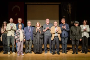 İzmir'in binlerce yıllık sağlık mirası 'Asklepion'un Mirası' belgeseli tanıtıldı
