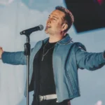 Oğuzhan Koç Eskişehir Kültür Yolu Festivali'nde sahne alırken