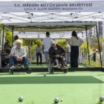 Mersin'de düzenlenen engelsiz bocce turnuvasında özel sporcular mücadele ediyor