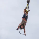 Kocaeli EnFest festivalinde bungee jumping etkinliği