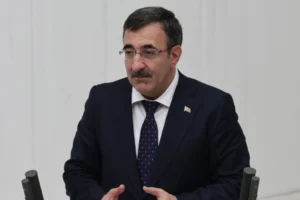 Cumhurbaşkanı Yardımcısı Cevdet Yılmaz, 19 Mayıs Atatürk'ü Anma, Gençlik ve Spor Bayramı mesajı verdi.
