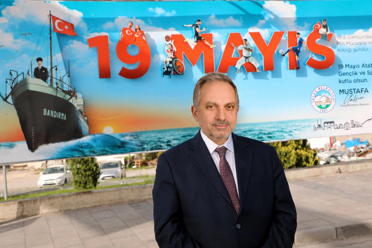 Talas Belediye Başkanı Mustafa Yalçın, 19 Mayıs Atatürk'ü Anma, Gençlik ve Spor Bayramı mesajı yayımladı.