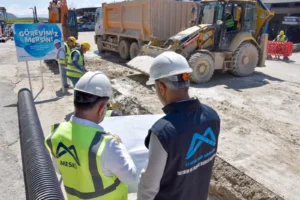 Mersin'in Mut ilçesinde yapılan yeni kanalizasyon altyapı hattı çalışması
