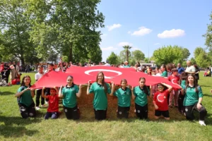 Sakarya'da 19 Mayıs Gençlik ve Spor Şenliği Aziz Duran Parkı'nda coşkuyla kutlandı