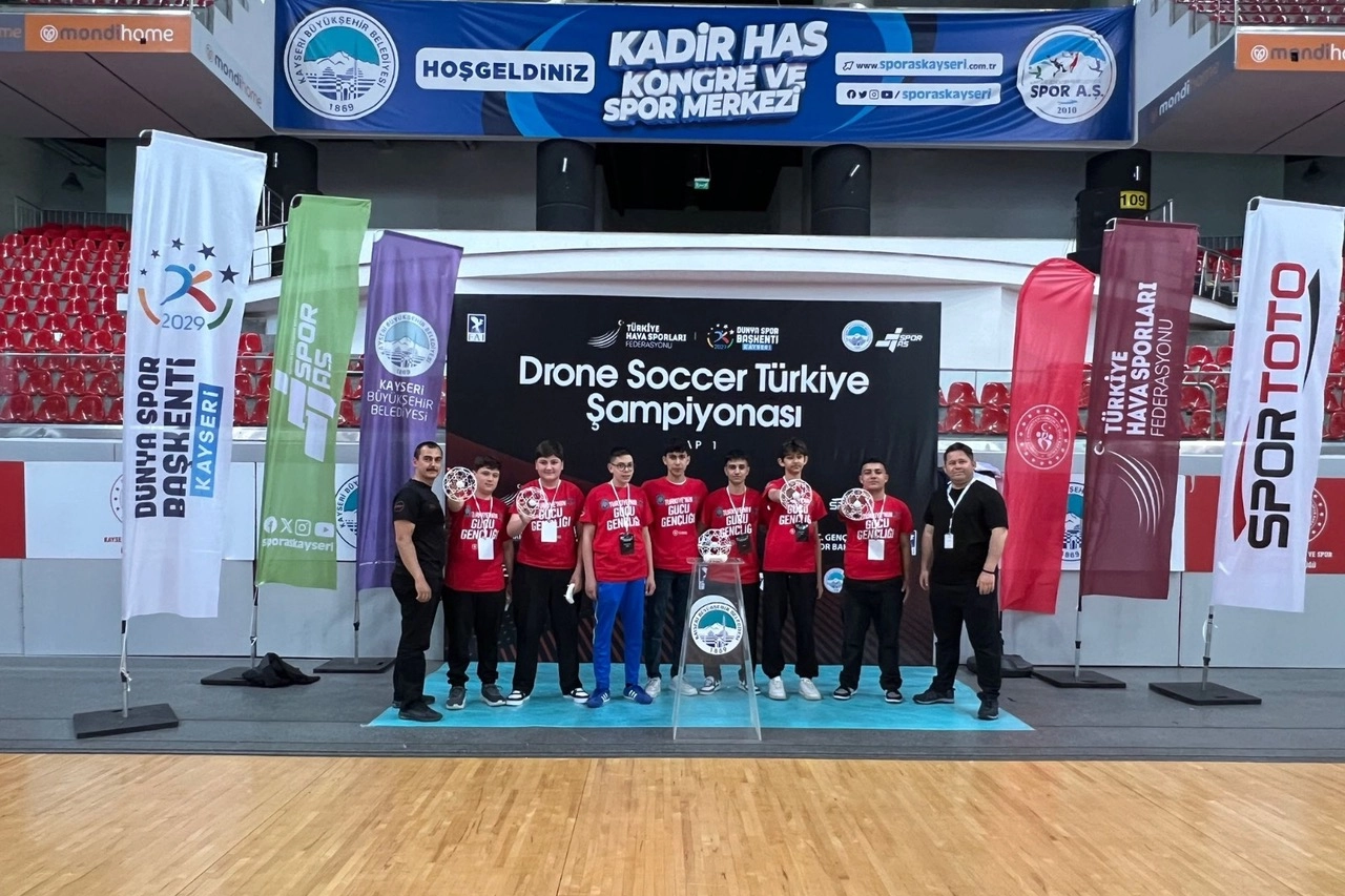 Kayseri'de Drone Soccer Türkiye Şampiyonası 1. Etap Yarışları'ndan genel görünüm