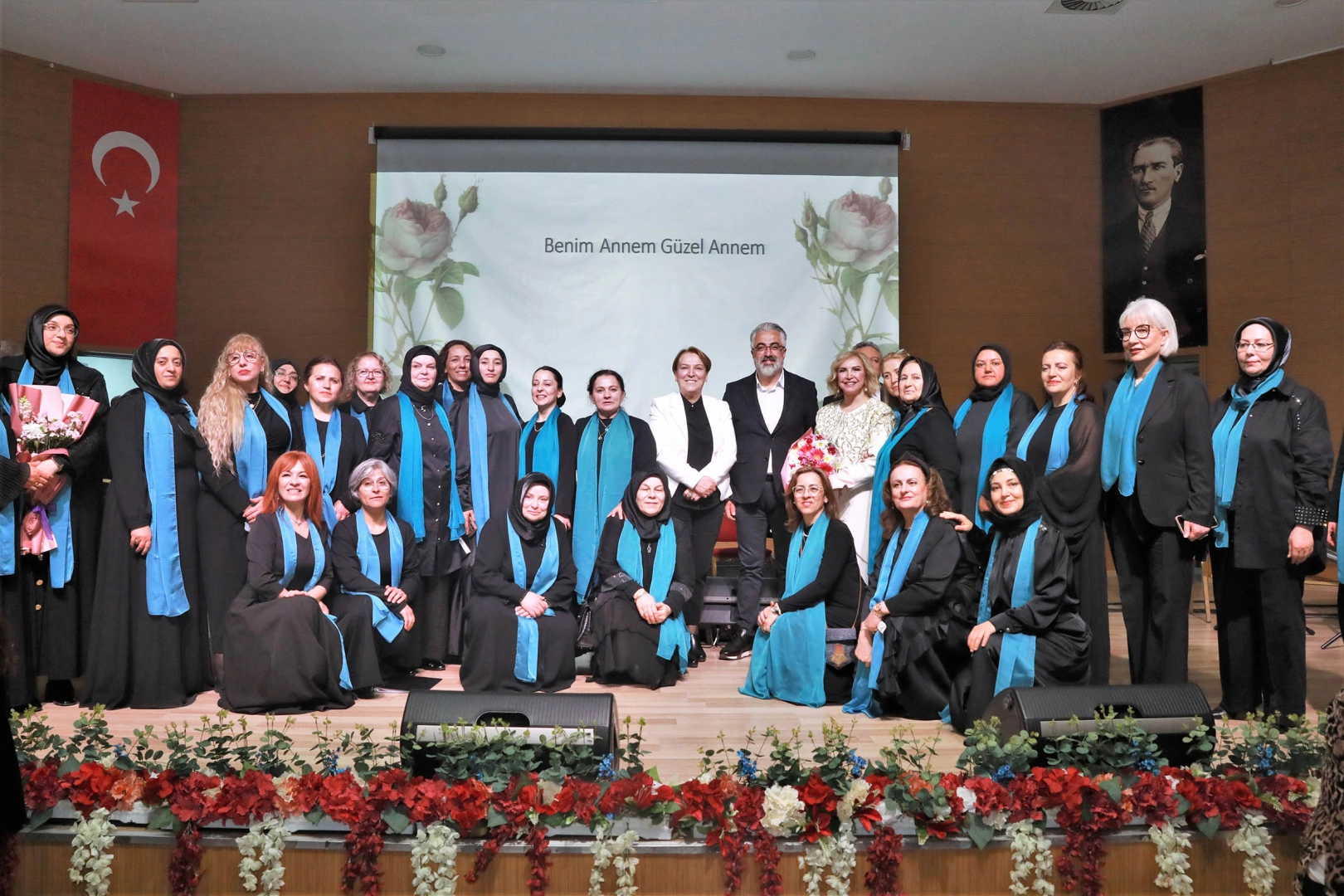 Keçiören'de düzenlenen 'Annemin Şarkıları' konserinden genel görüntü