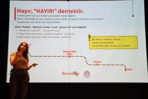 Maltepe'de gençlere yönelik flört şiddeti bilinçlendirme paneli