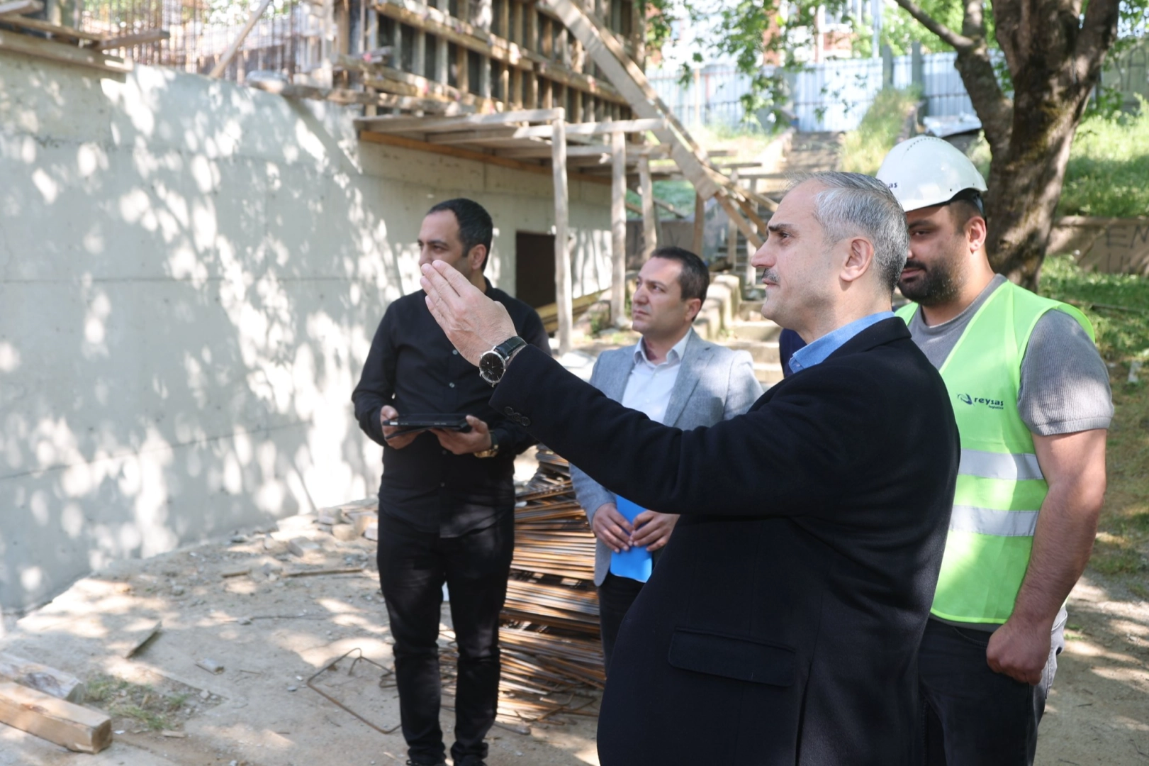 Kocaeli Çayırova'da yapımı süren sağlık ve bilgi evi projesinin inşaat alanı