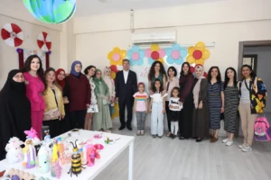Osmangazi Belediyesi OSMEK kursiyerlerinin yıl sonu sergisinden bir görünüm