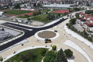 Denizli'de akıllı kavşak uygulaması ile güvenli hale getirilen tehlikeli kavşak