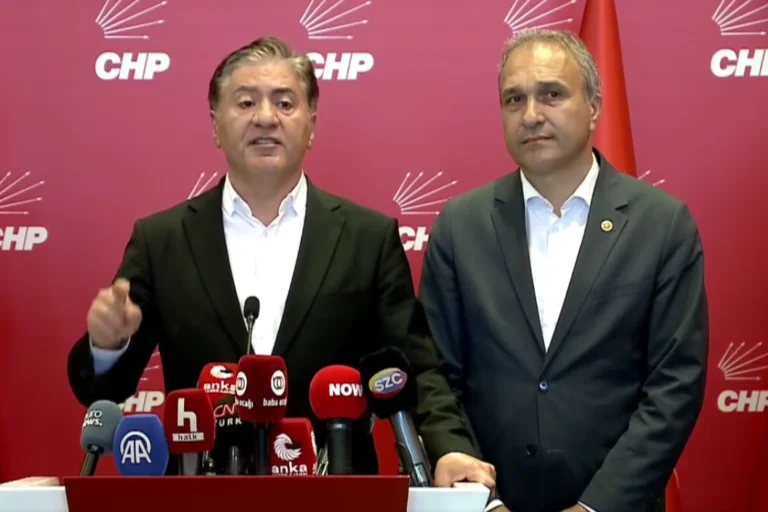 CHP Genel Merkezi'nde tahliye gerginliği ve İçişleri Bakanlığı ile görüşme