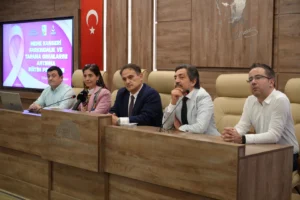 Gaziantep'te meme kanseri erken tanı farkındalık eğitimleri düzenlendi.