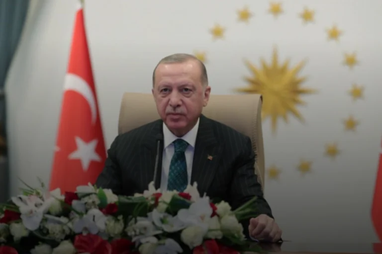 Cumhurbaşkanı Erdoğan Kurban Bayramı mesajı verirken