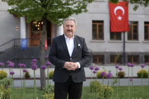 Melikgazi Belediye Başkanı Mustafa Palancıoğlu Kurban Bayramı mesajı veriyor