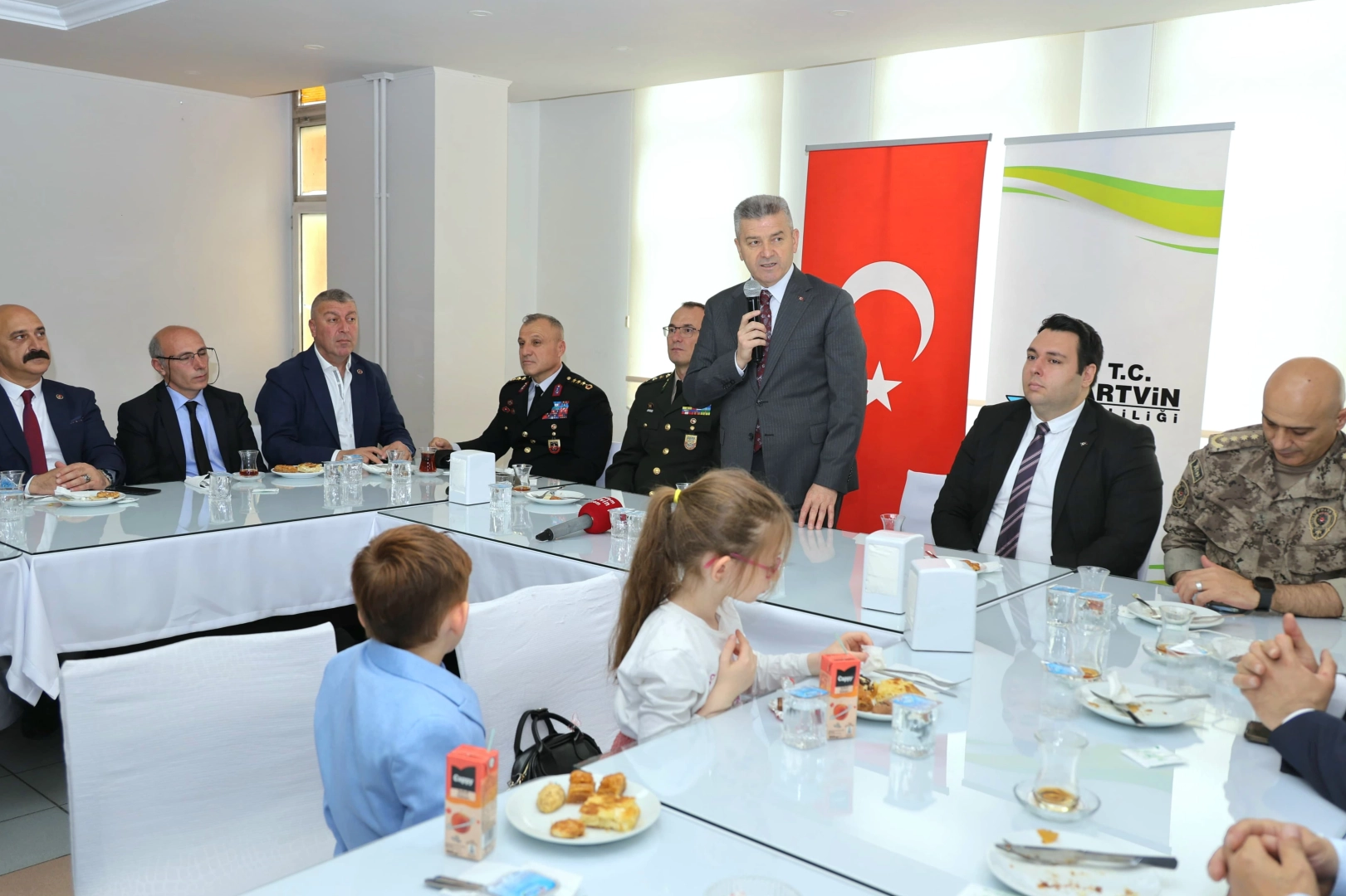 Artvin Kurban Bayramı protokol buluşması ve bayramlaşma töreni