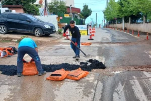 Kandıra Kumcağız sahil yolunda yapılan asfalt bakım ve onarım çalışmaları