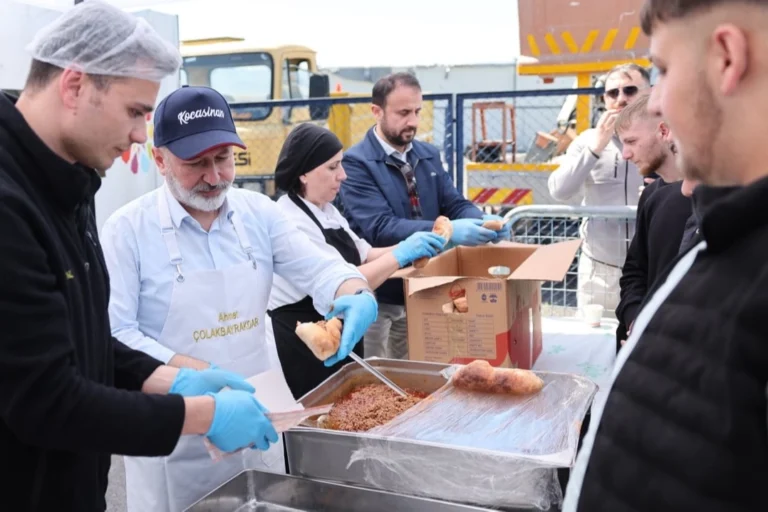 Kocasinan Belediyesi Erkilet Kurban Kesim Alanı'nda bayram yoğunluğu ve verilen hizmetler