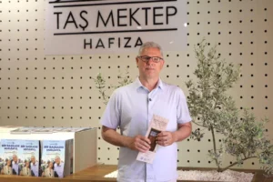 Mudanya'da restore edilen tarihi Taş Mektep binası 'Hafıza' kültür ve bellek merkezi olarak açıldı