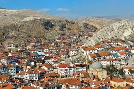 Ankara Büyükşehir Belediyesi'nin UNESCO Dünya Mirası alanlarına düzenlediği ücretsiz kent gezileri