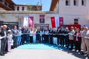 Gaziantep Hasan Süzer Evlilik ve Yaşam Kültürü Müzesi'nin açılışını gösteren dış cephe görünümü