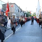 İstanbul Saraçhane'de Fethin 573. yıl dönümü kutlamaları kapsamında düzenlenen yürüyüşten genel görüntü