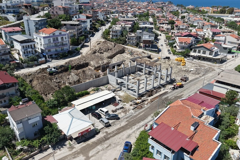 Dikili'nin yeni itfaiye hizmet binası inşaatında son durum