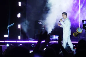 Manisa Kültür Yolu Festivali'nde Ferhat Göçer konseri