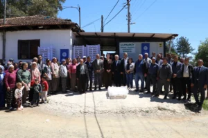 Muğla Büyükşehir Belediyesi'nin ipek böcekçiliği üreticilerine sağladığı besleme çadırı ve kasaları