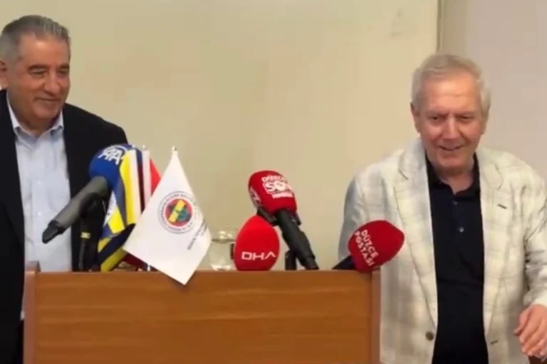 Aziz Yıldırım, Fenerbahçe kongre üyeleriyle Düzce'de buluştu.