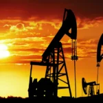 Brent petrol varil fiyatı 97 doları aştı, jeopolitik gerilimler nedeniyle yükseldi.