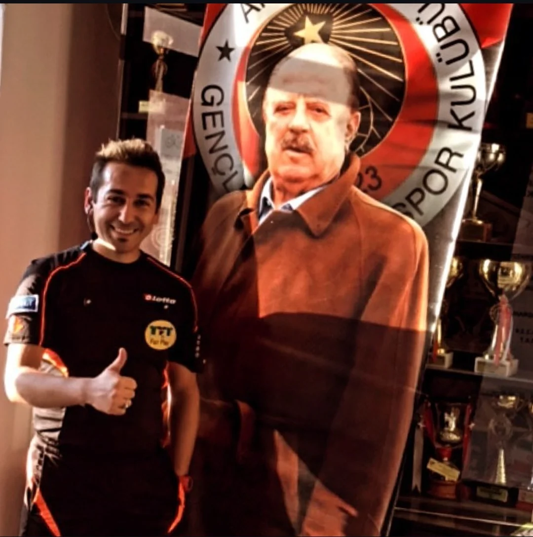 Spor yorumcusu Bahadır Bulut'un futbol analizi: Milyon euroluk ayaklar yaşlanır, kulüp armaları asla.